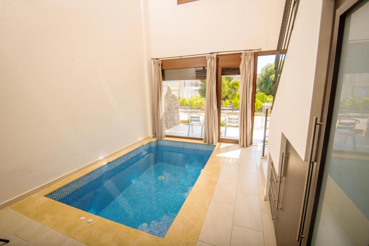 Stone Suites Пефкохори Екстериор снимка