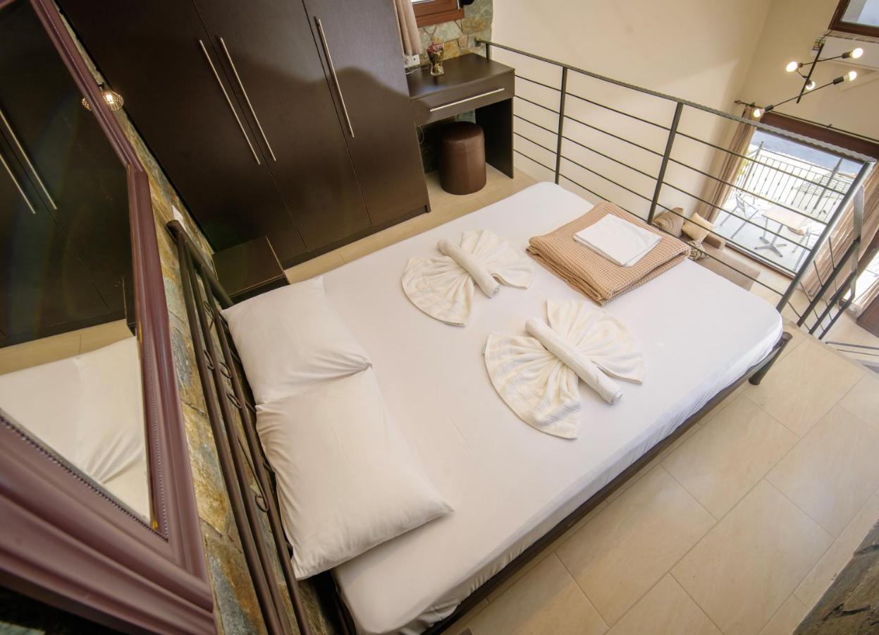 Stone Suites Пефкохори Екстериор снимка