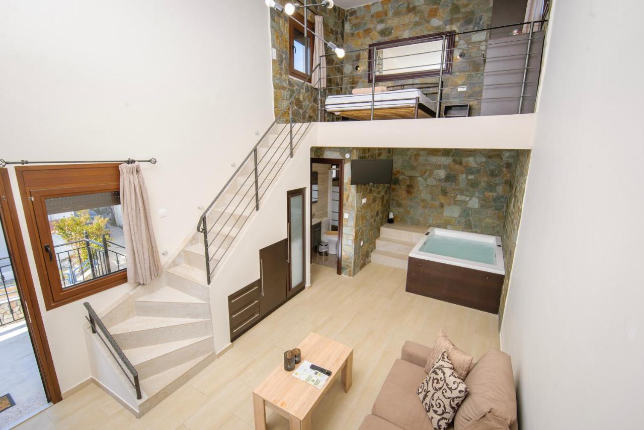 Stone Suites Пефкохори Екстериор снимка