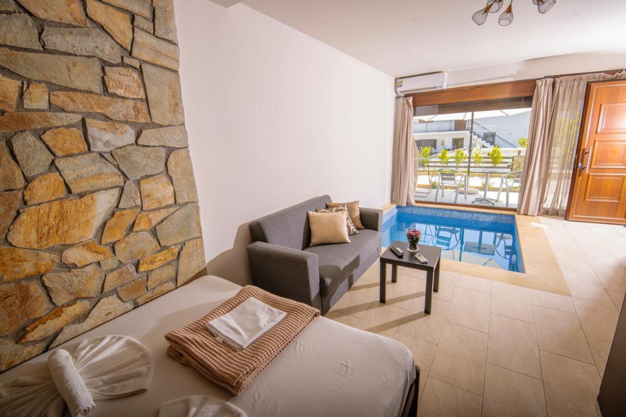 Stone Suites Пефкохори Екстериор снимка